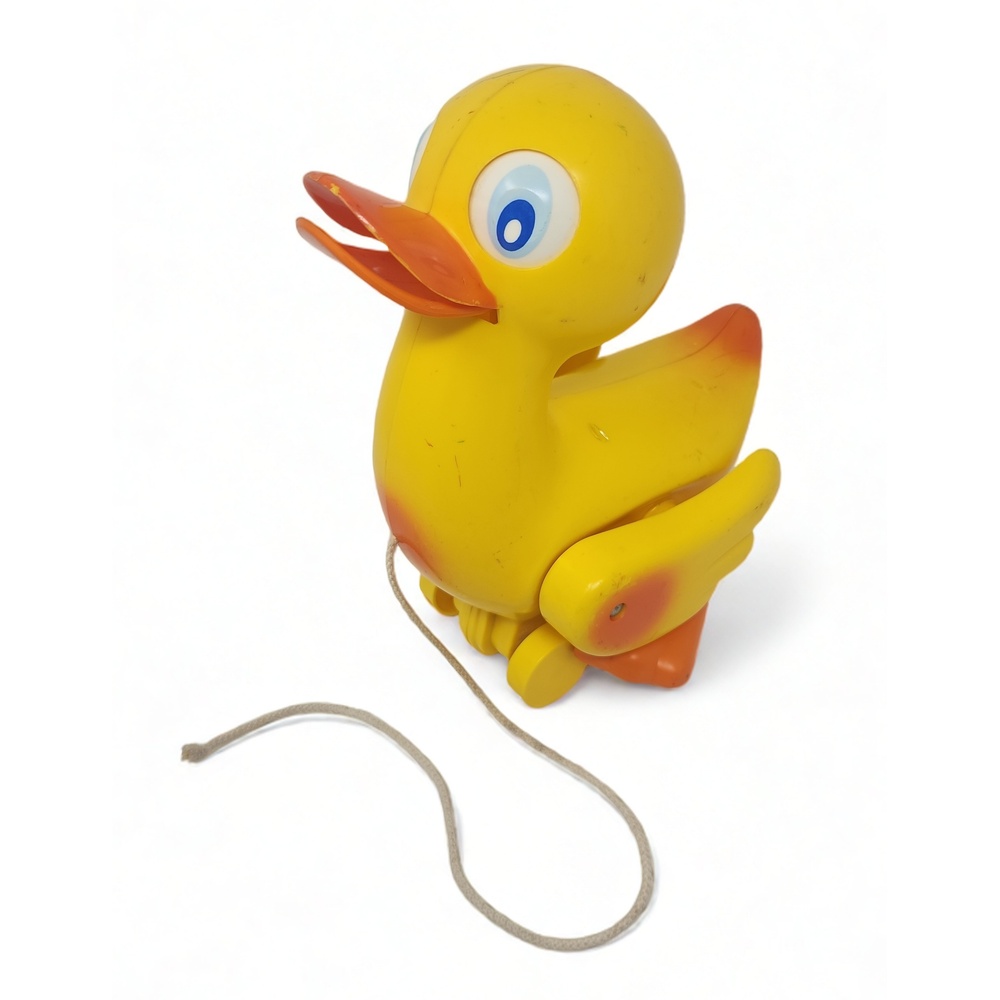 Minimalist Retro 1980s Chicco Duck Pull-Along Toy Rolling Toddler Plastic 9.5in
